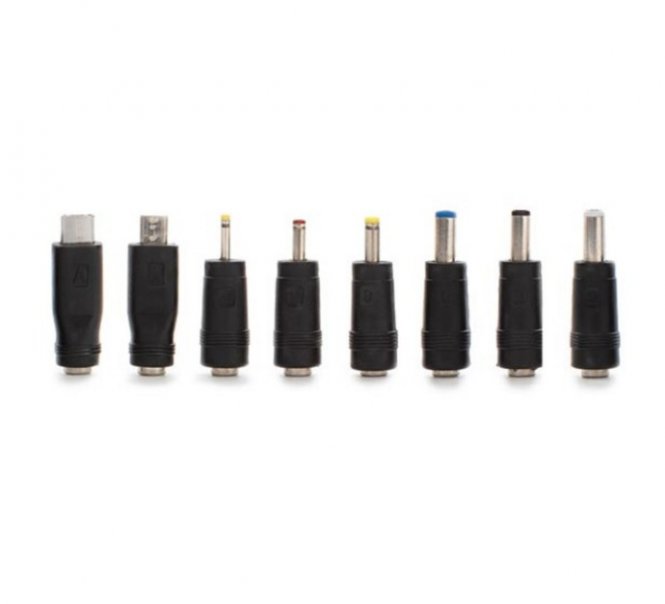 Lot de 8 embouts universels pour connecteur 5,5 x 2,1 mm 