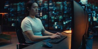 Logitech MX Keys S - Clavier - rétroéclairé - sans fil - Bluetooth LE - AZERTY - Français - commutateur : commutateurs à clé à ciseaux - gris pâle 