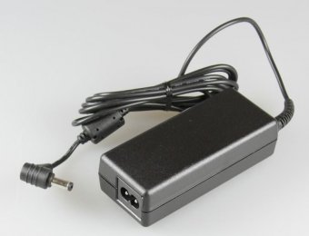 Fujitsu AC-Adapter 65W 20V 