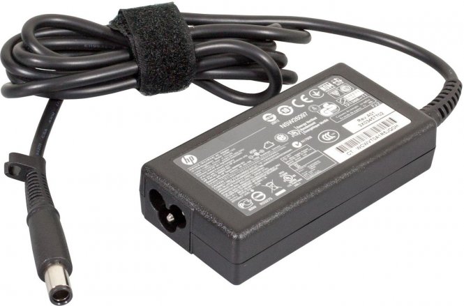 HP AC Adapter 45W 