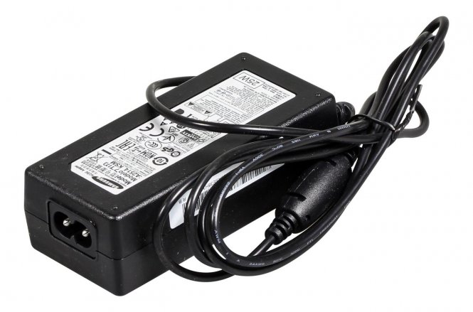 Samsung AC-Adapter 14V 