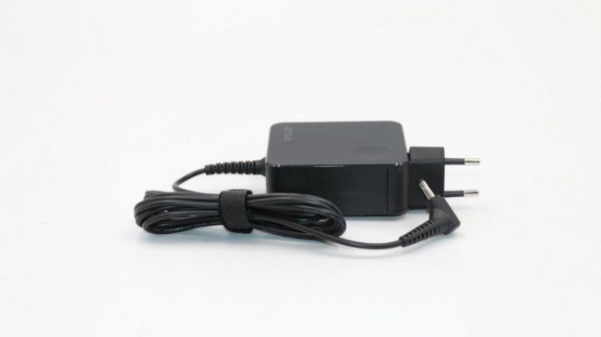 Lenovo AC Adapter 