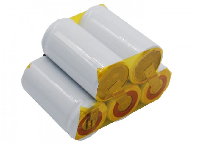 CoreParts Battery for Hoover Vacuum - disponible 48 / 72h 