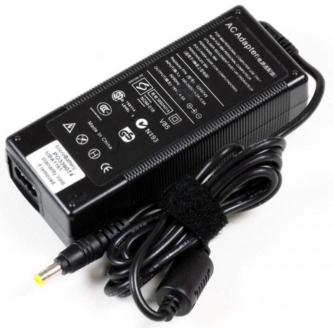 CoreParts Power Adapter for Lenovo & 