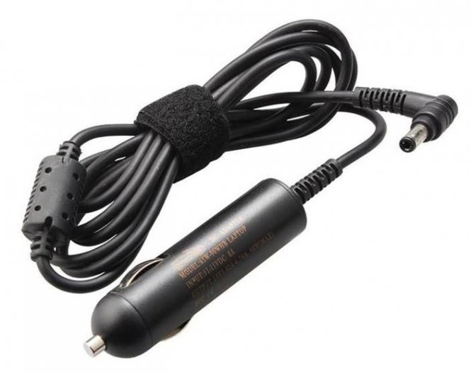 CoreParts Car Adapter 90W 19V 4.75A 