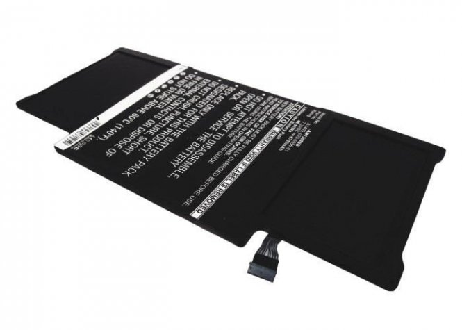 CoreParts Laptop Battery for Apple 