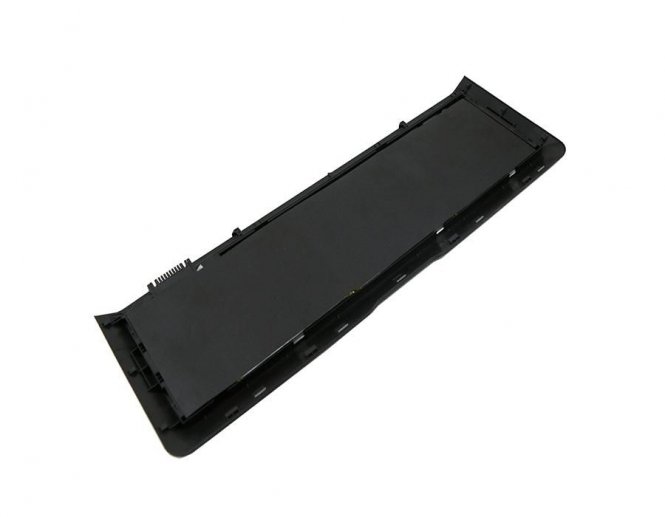 CoreParts Laptop Battery for Dell 