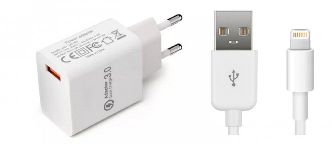 CoreParts USB Power Adapter - disponible 48 / 72h 