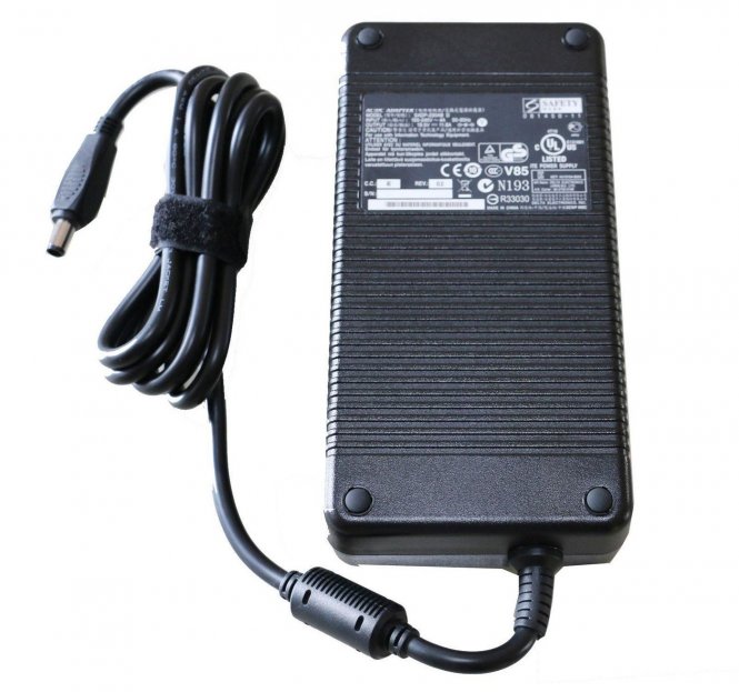 CoreParts Power Adapter for Asus/HP 