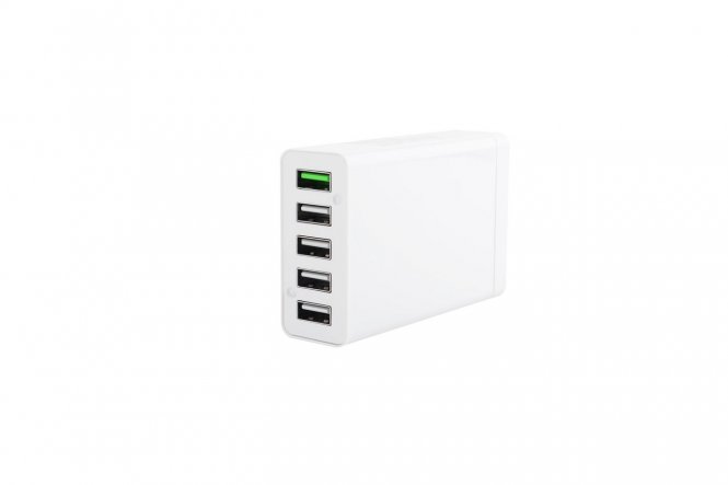 CoreParts Multi-Port USB Charger White 
