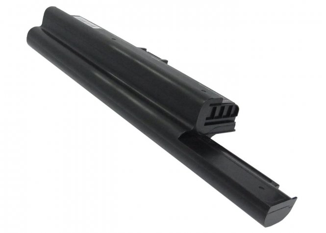 CoreParts Laptop Battery for Dell 