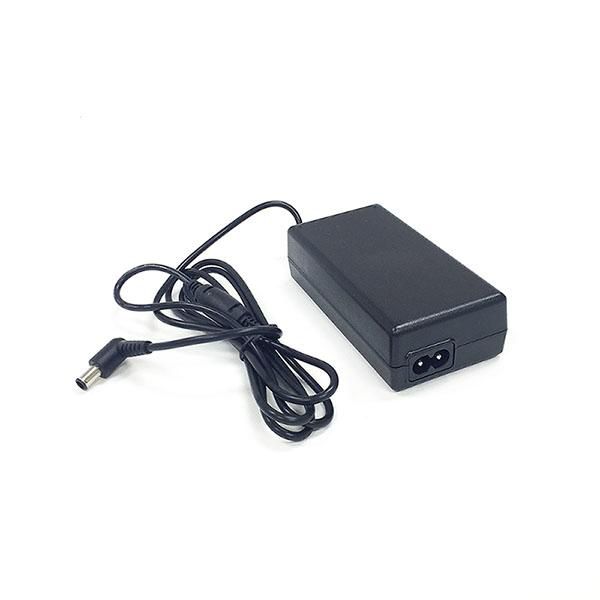 Samsung AC Adapter 