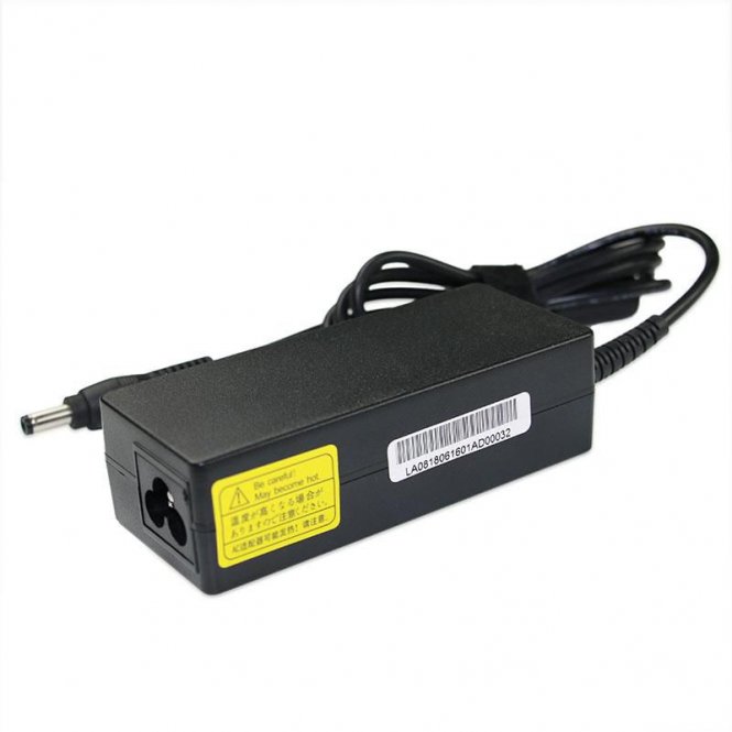 CoreParts Power Adapter for Dell 