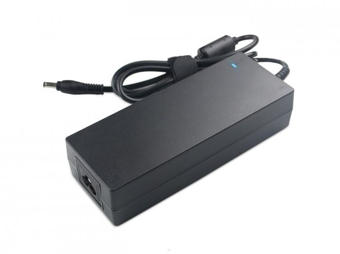 CoreParts Power Adapter for Dell - disponible 48 / 72h