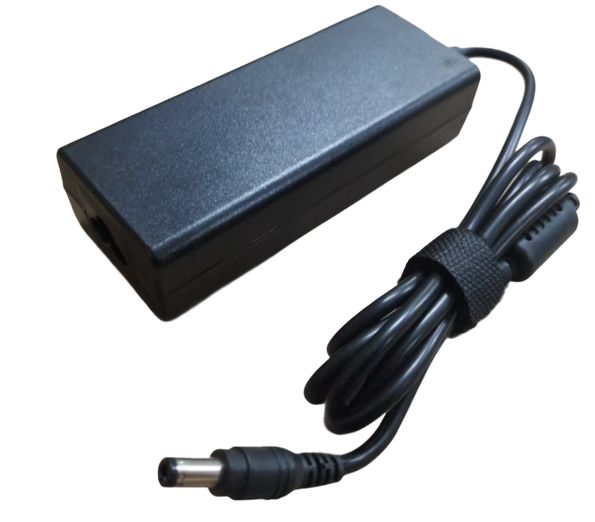 CoreParts Power Adapter 19V 4.74A 90W 