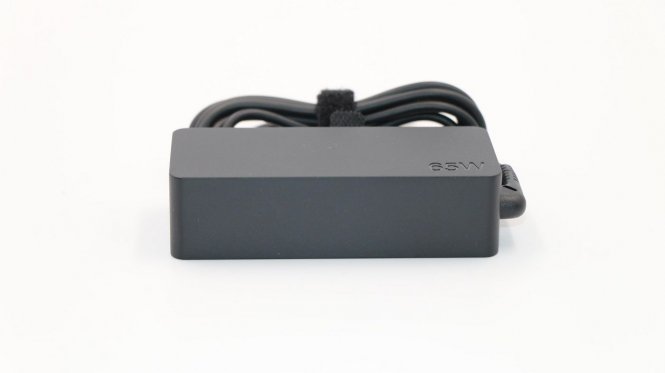 Lenovo AC Adapter (20V 3,25A) No is  - disponible 48 / 72h 