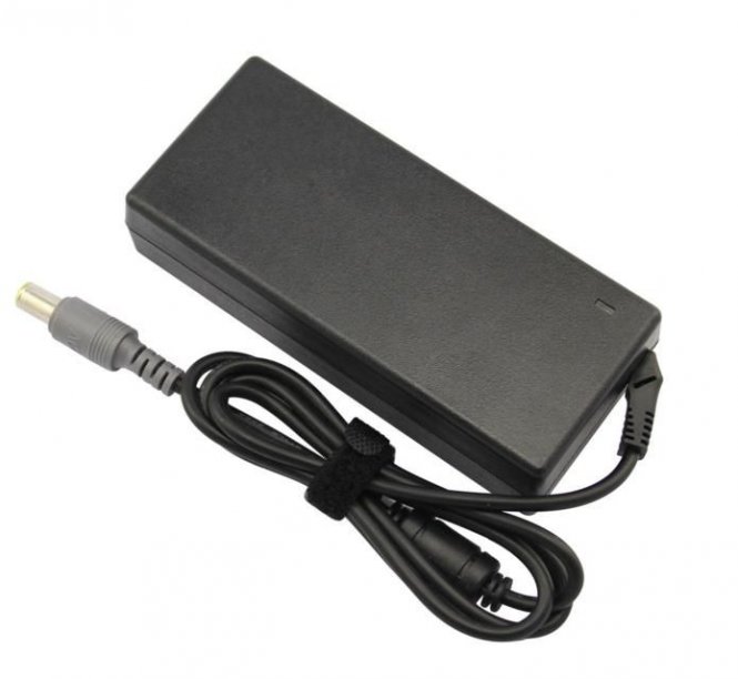Lenovo 90W AC adapter with TPG plug 